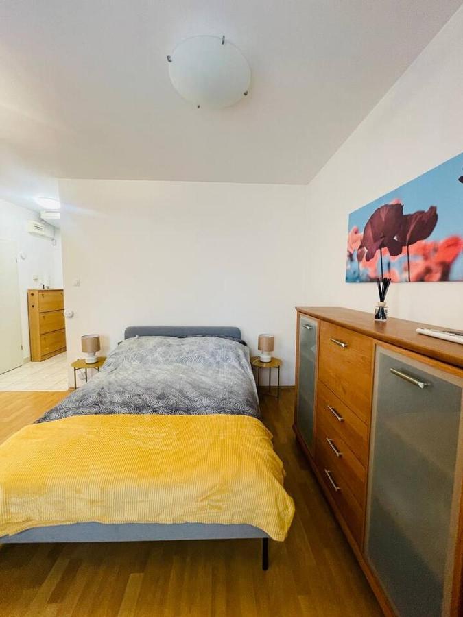 Central Studio Close To Andrassy Avenue For 4 Persons Budapest Extérieur photo
