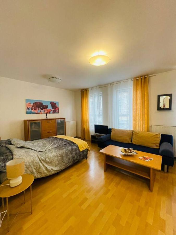 Central Studio Close To Andrassy Avenue For 4 Persons Budapest Extérieur photo